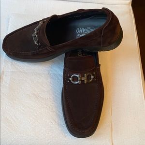 Men’s Salvatore Ferragamo suede loafer size 9